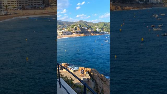 Сентябрь, средиземное море. Тосса де мар. Tossa de mar