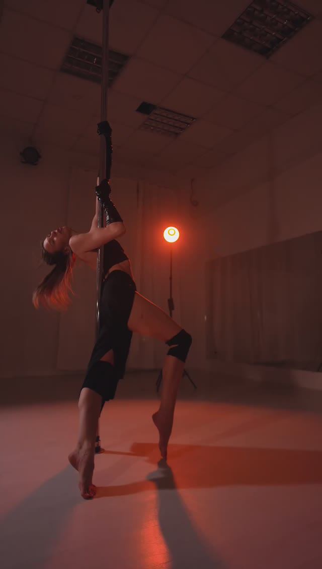 Pole Sensual. Преподаватель Татьяна Козина