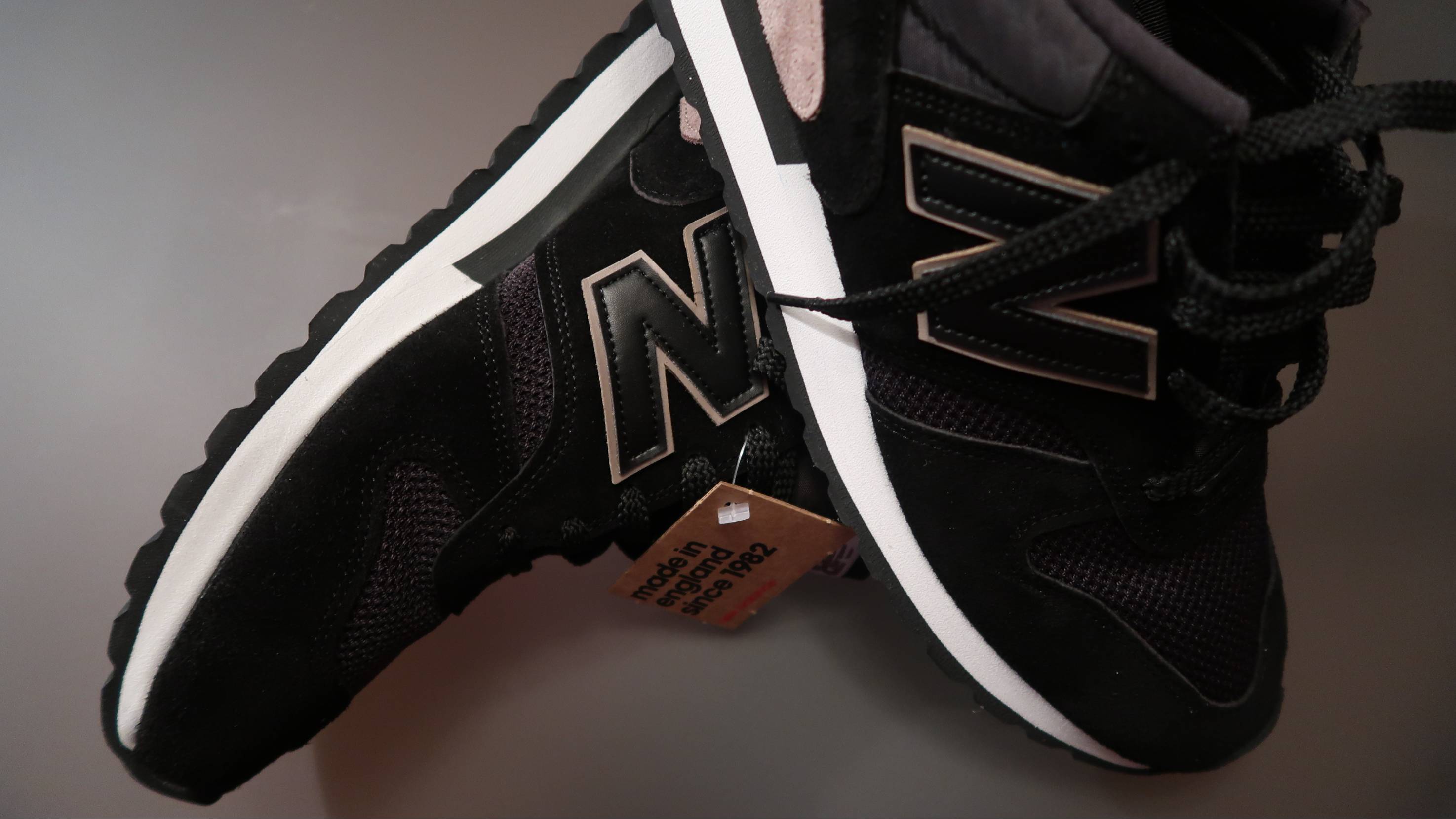 New Balance M770SKF. Unboxing.