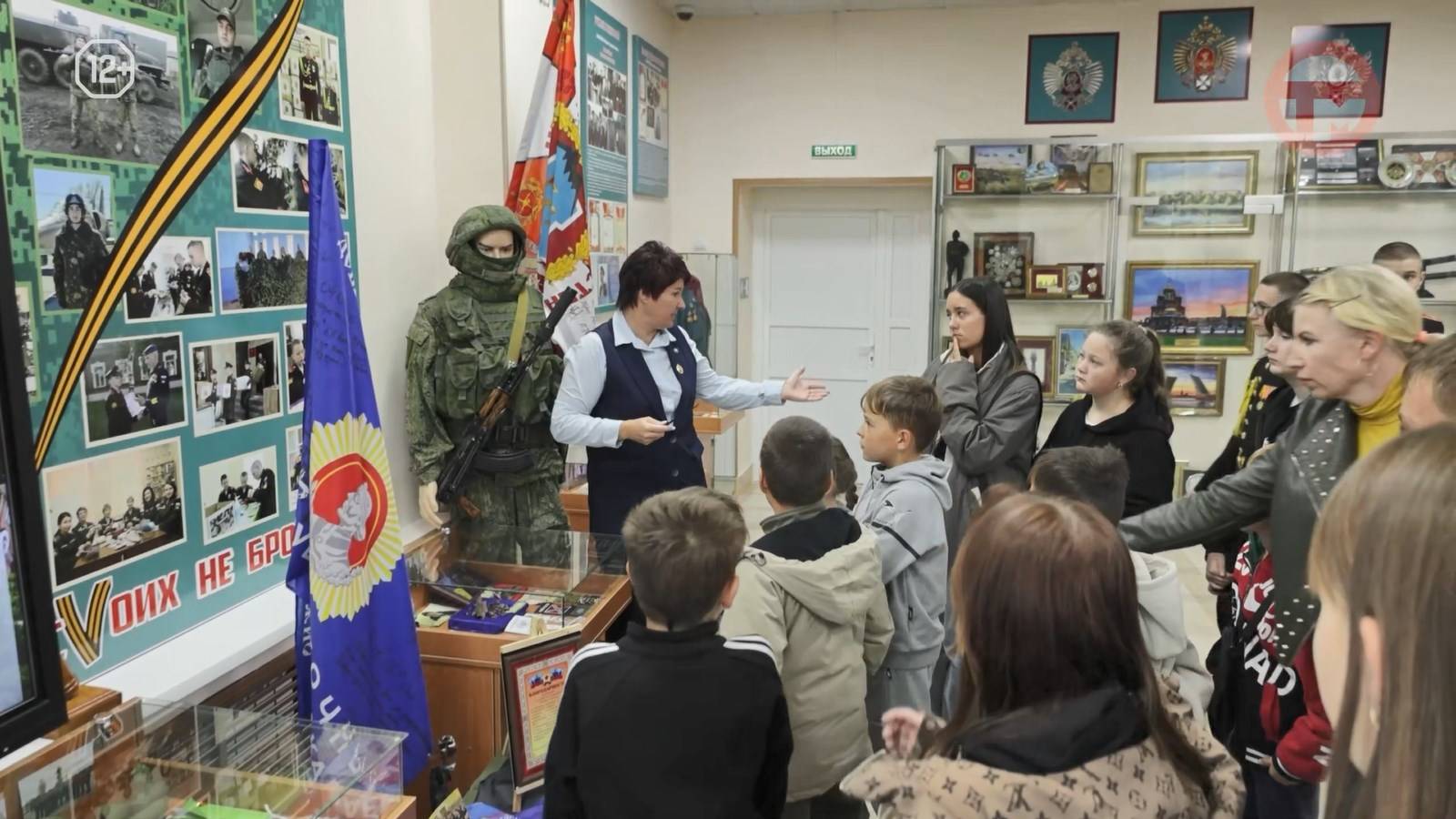 Школьники Михайловки приехали к уссурийским суворовцам