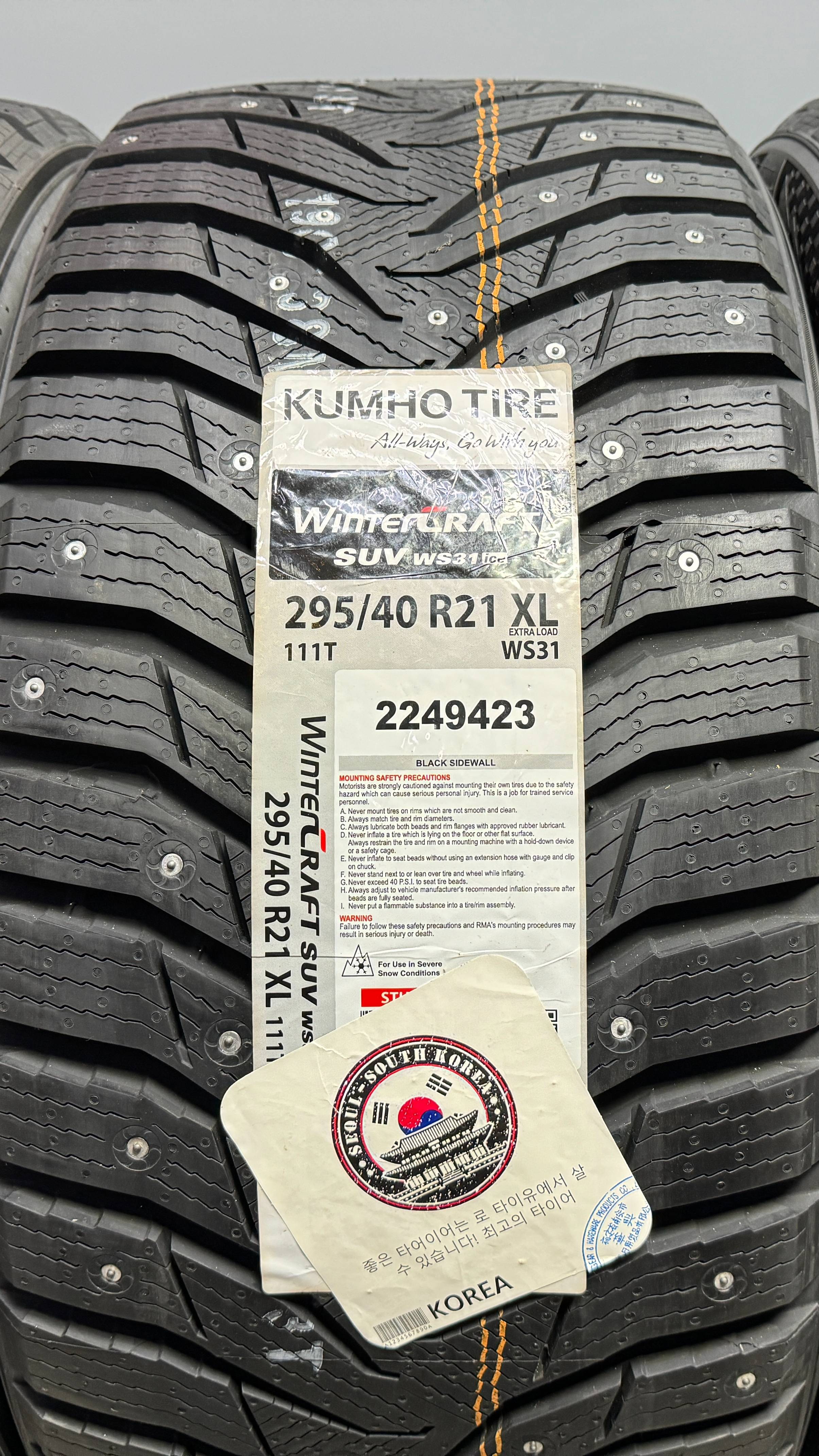 Kumho Wintercraft SUV Ice WS31 295/40 R21 111T