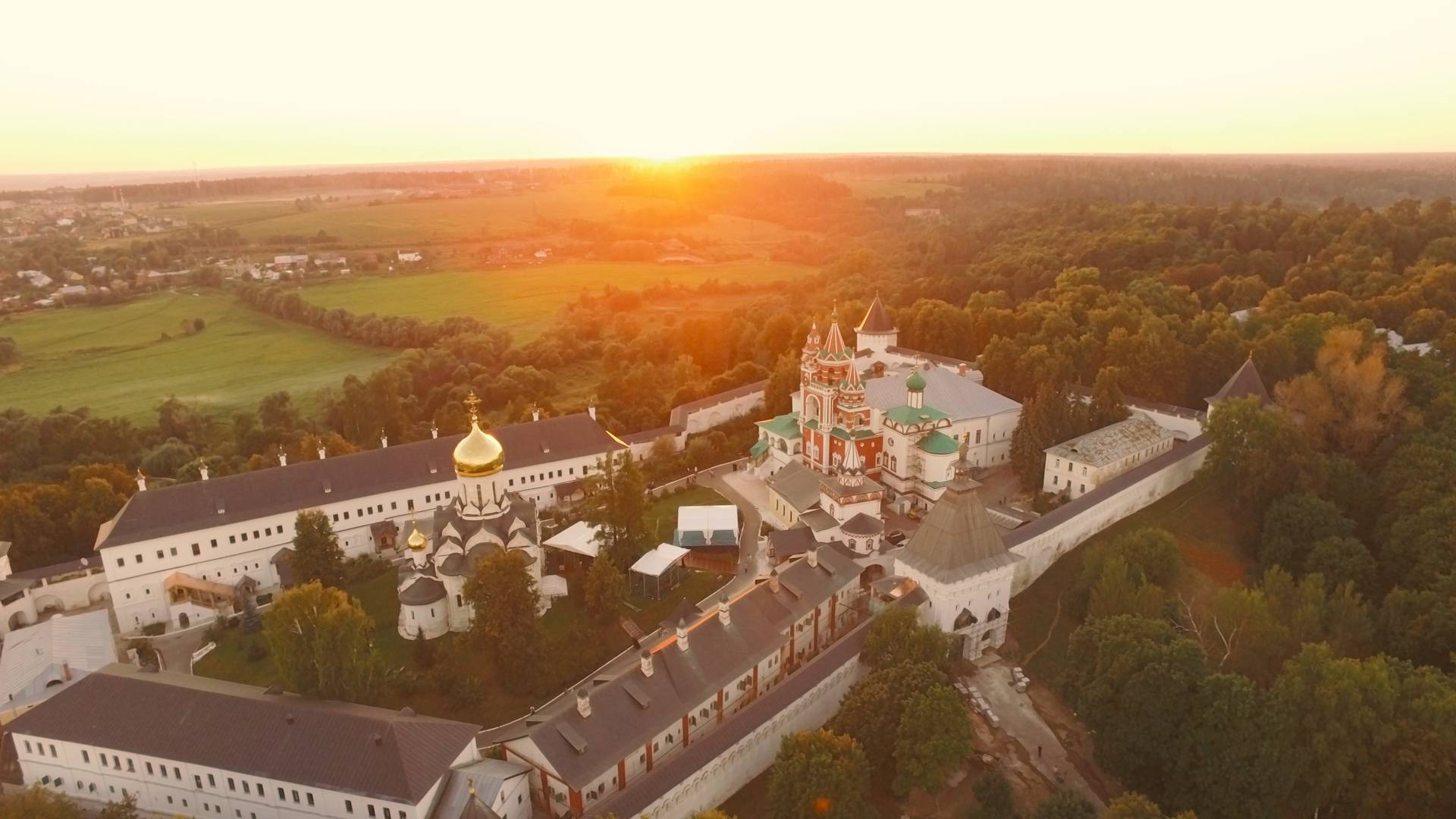 История возрождения обители (трейлер)