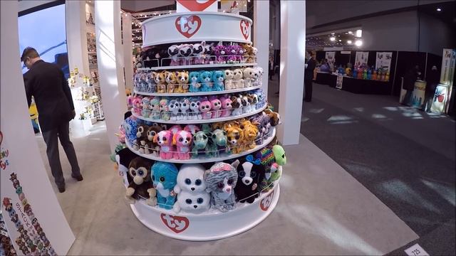 New York Toy Fair 2017 Ty Beanie Boo Dolls & Teeny Tys Doll Booth Tour Beanie Boos Collection Video