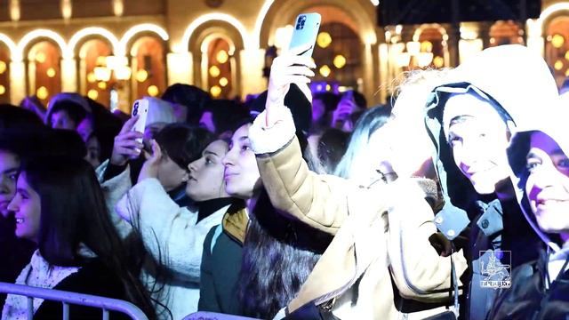 На площади Республики в Ереване торжественно зажгли огни главной елки. 2023 г