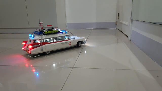 Lego 10274 Ecto 1 with Motorization and Light/Sound kit