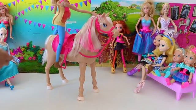 Barbie Doll Dancing Horse! Play Toys story