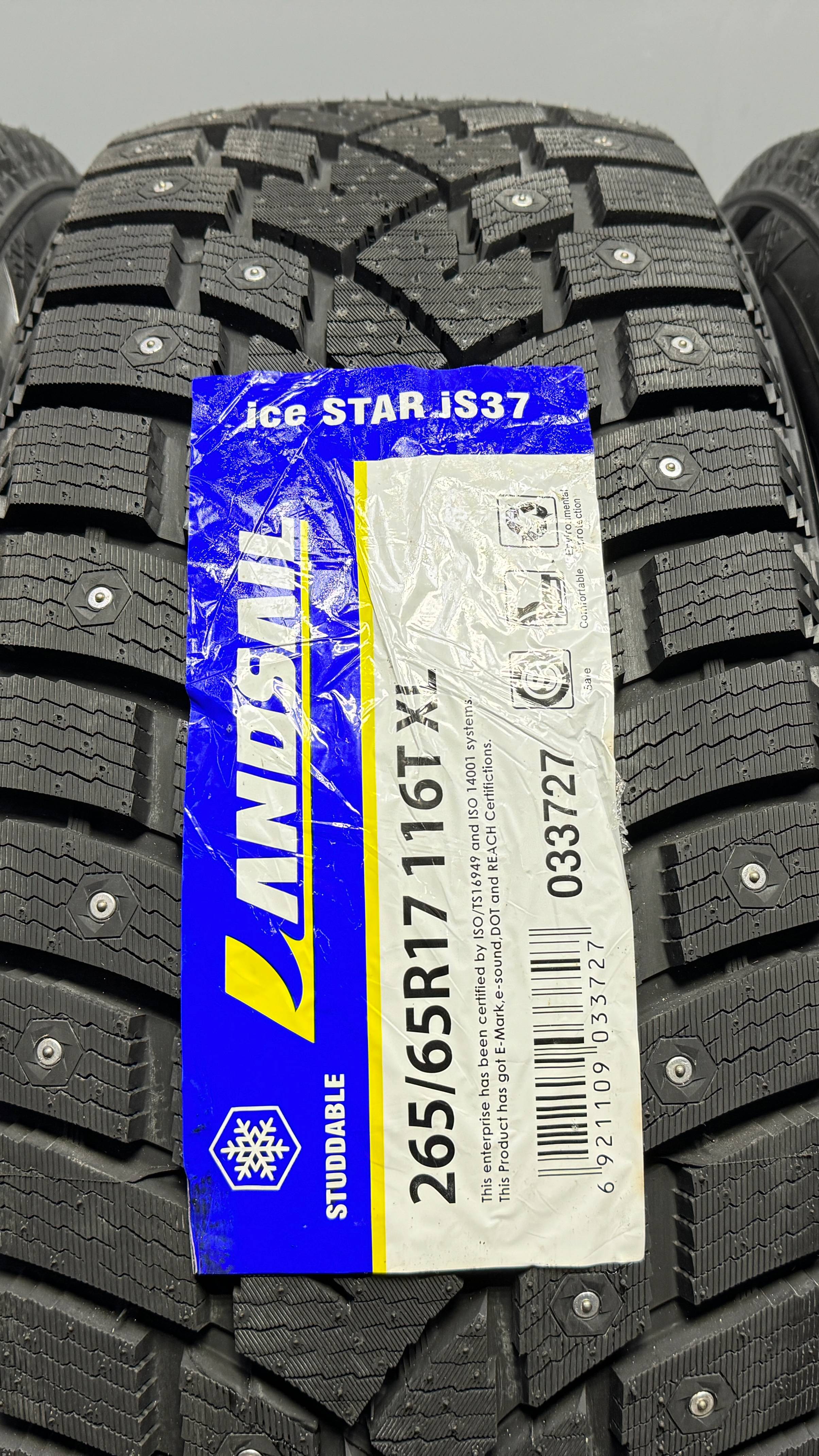 LANDSAIL ICE STAR IS37 265/65 R17 116T