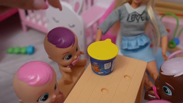 Cry babies baby dolls Daycare Routine mini daycare with Barbie doll