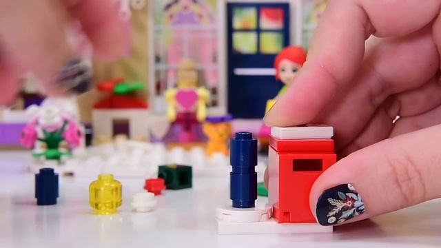 It's Day 21! Opening Lego Friends Advent Calendar 2021