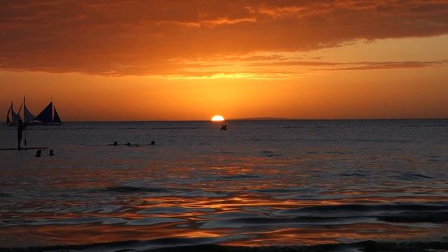 Sunset at the sea @ Boracay, Philippines 1080 fwV4CszQH80