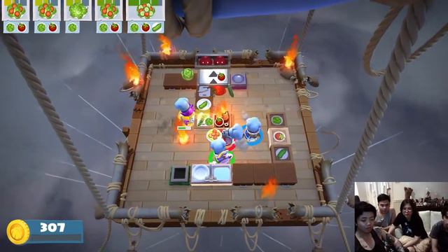 THIS GAME WILL RUIN YOUR FRIENDSHIPS : Overcooked 2