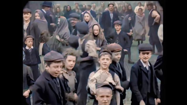 [60 fps] Laborers in Victorian England, 1901