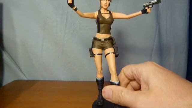 Neca Lara Croft Tomb Raider Underworld figure