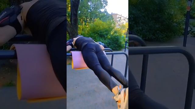 Укрепи безопасно свою поясницу #calisthenics #домашняятренировка #фитнес