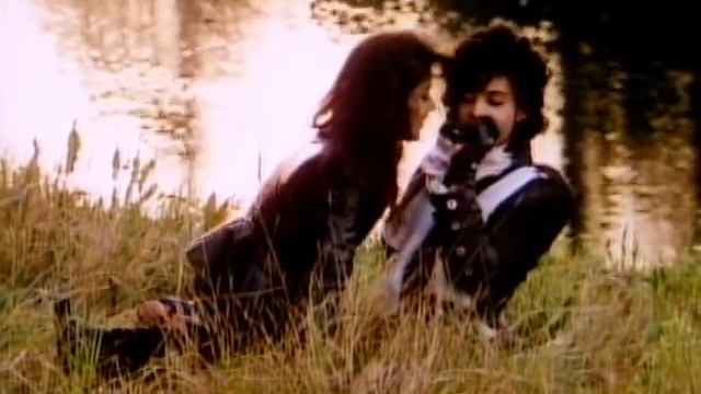 Prince - When Doves Cry (Official Music Video)