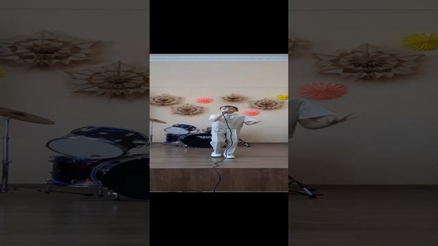 Мухаджинов Артур- Птица счастья