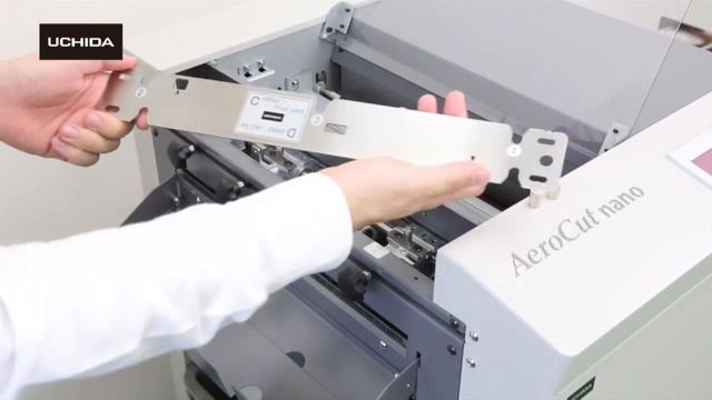 Uchida AeroCut nano - The most reliable SRA3 card cutter