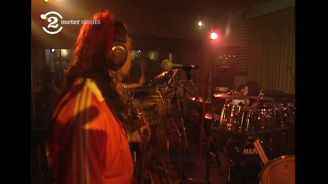 Sepultura - Roots Bloody Roots (Live on 2 Meter Sessions - previously unreleased)