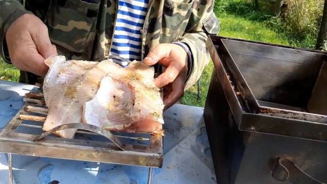 Как мы рыбу коптили)