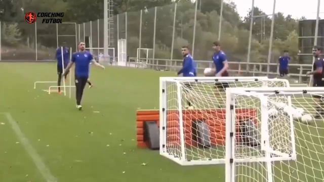 Упражнение на точность от Реал Сосьедад / A precision exercise from Real Sociedad