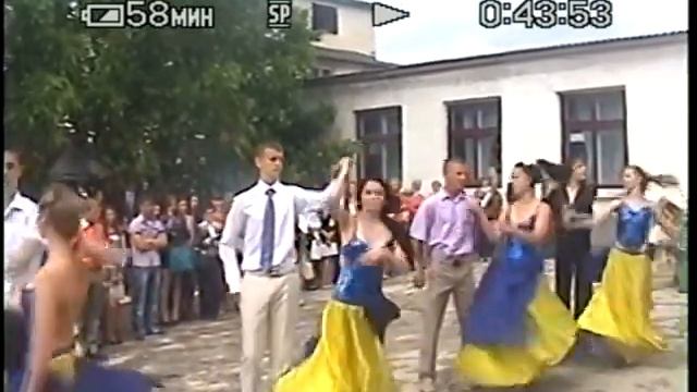 Вальс выпускников 2013
