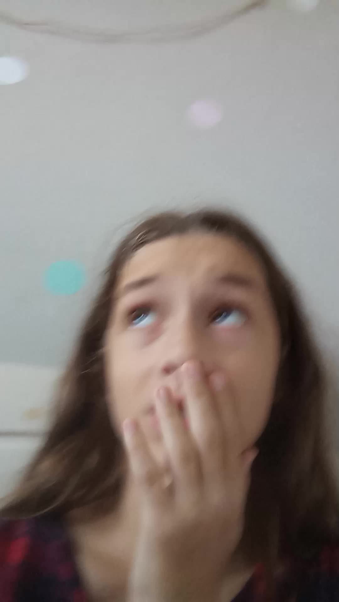 Соня Май разговаривает с подписчиками !