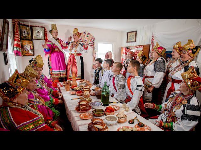 Пляска свашек на лавках после повивания / Южнорусская свадьба