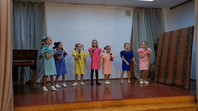 Вокальная студия "Звучание". ансамбль "Академия артистов". Песня "Выйди Солнышко скорей"