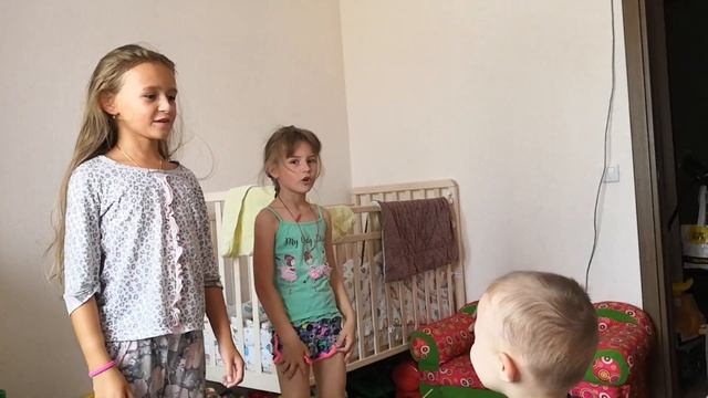 Наш выходной😁танцуем, веселится и братик канечно с нами🤗💓