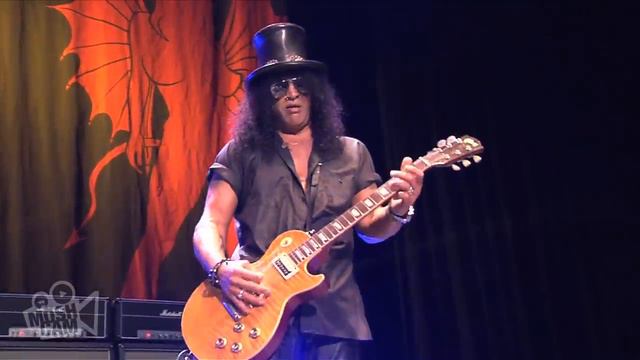 Slash ft.Myles Kennedy & The Conspirators - Sweet Child O' Mine _ Live in Sydney