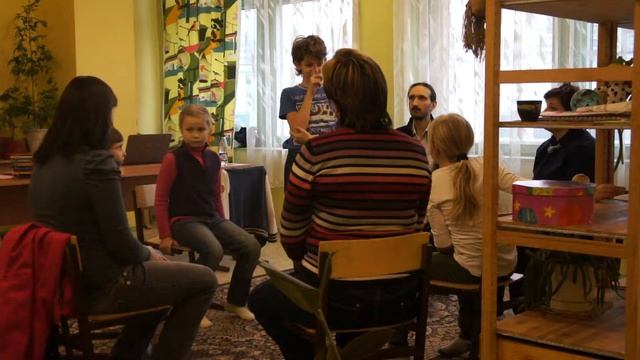 Как проходит  занятие в детско-родительском клубе 7-Я