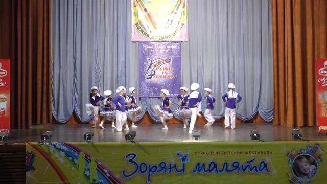 "Почемучки" танцевальная группа (ДНЗ № 82 г,Краматорск)