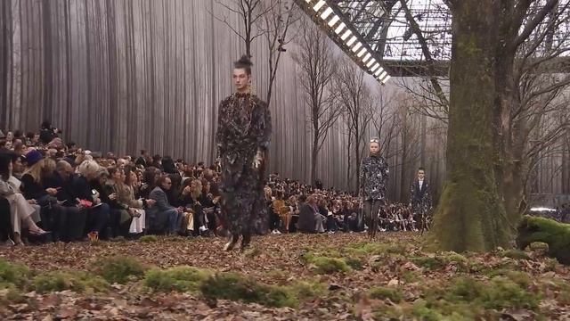 COCO CHANEL 
Коко Шанель 
Ready to Wear Show 2018 2019
Жми Лайк И Подписка! =)
Или Просто Потдержать