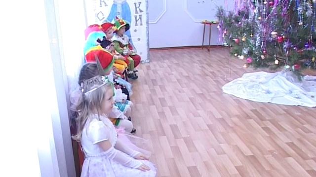 Вилкова Софья Сердобск 2011 садик новый год