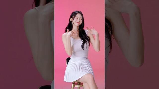 앉아서 손댄스 #shorts 폭우에 빗길 조심하세요