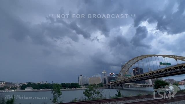 06-01-2022 Pittsburgh, PA - Shelf Cloud and Night Lightning Over The City of Pittsburgh