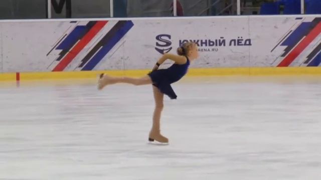 Elizaveta Ignatova, 6 years old,  figure skating competitions. Moscow, Russia