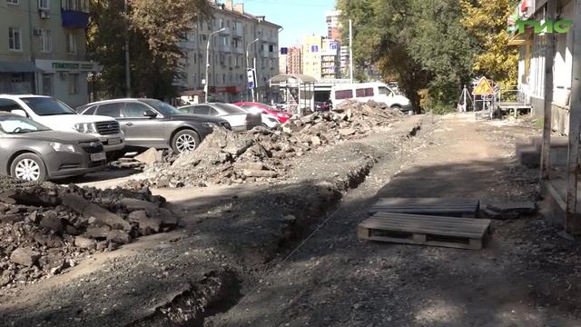 В Самаре продолжают ремонтировать тротуары и дороги