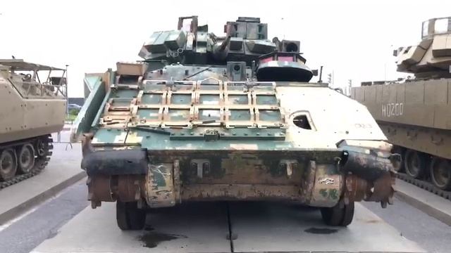 Американская БМП BRADLEY