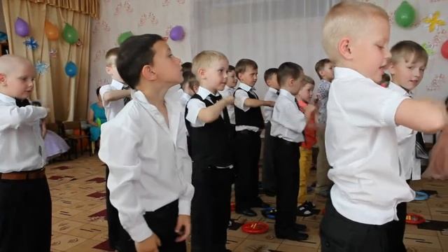 Новоайдар садик выпускной 2014г -316_Novoaydar kindergarten graduation 2014