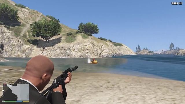 GTA 5 просто франклин проверяет новые снайперские патроны которые разлетаются при одном выстреле,