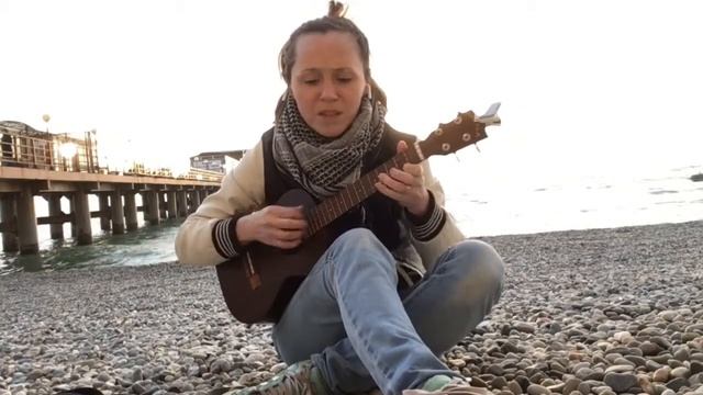 “ONE OF US” UKULELE COVER WITH CHORDS!