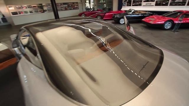 ACRYLITE® TV Concept Car Cambiano