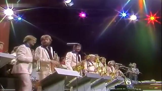 James Last Band: "Dann heirat' doch dein Büro" & "Ra Ta Ta Ta", en directo, 1980.