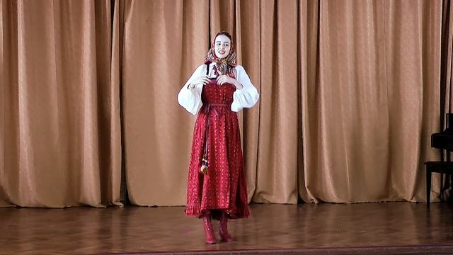 Железнова Алина - Лирическая песня с.Плехово "Зацвятала у лозе лоза"