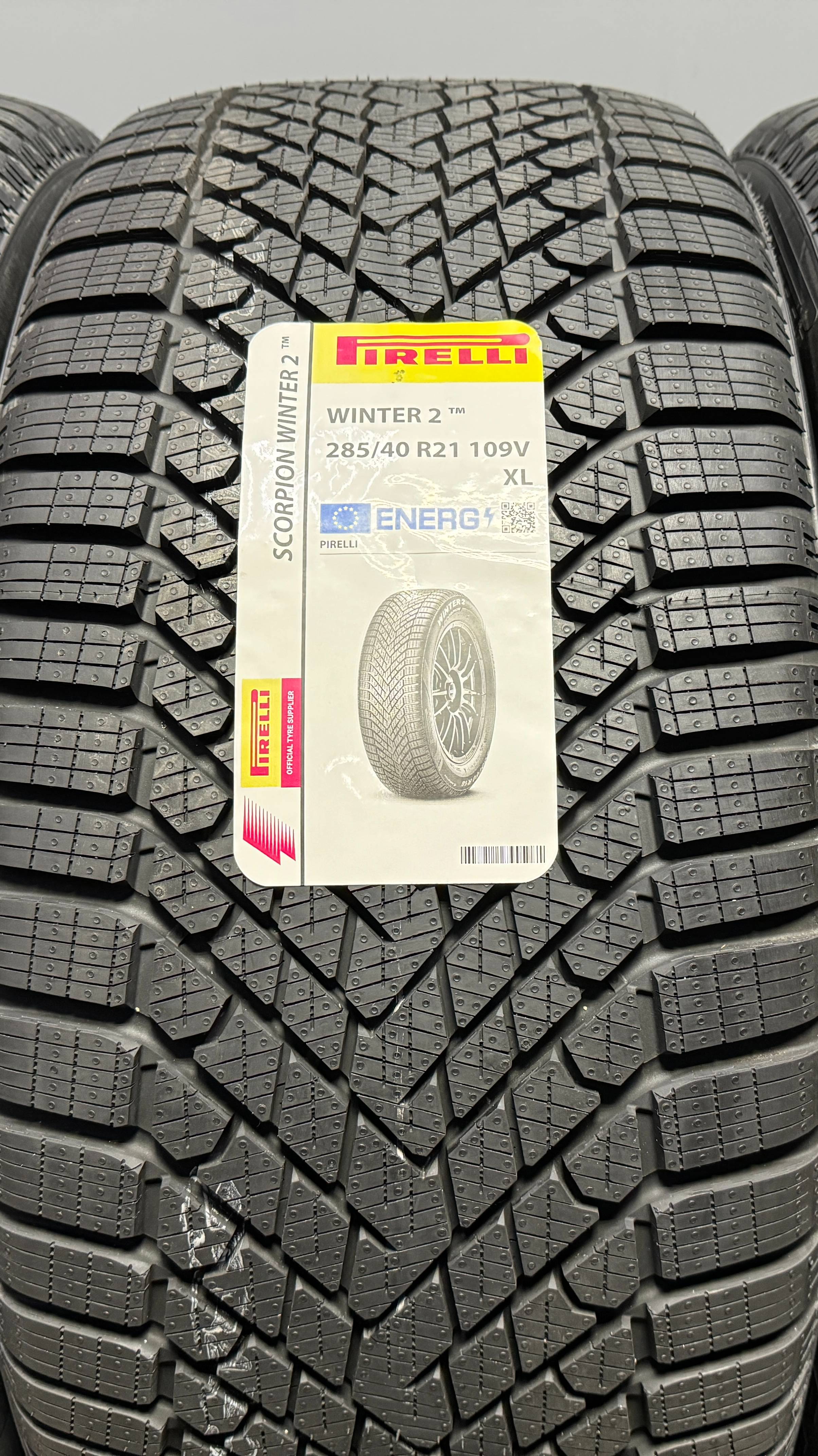 Pirelli Scorpion Winter 2 285/40 R21 109V