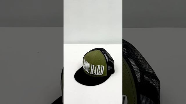 Falling snapbacks #snapback #fullthrottle #кепки #бейсболки #ft