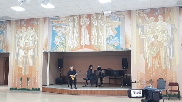 Наши надежды 2023 "Письмо матери" В.Липатов- Е.Быков
Е.Быков "Ёлочки-сосёночки" (частушки)