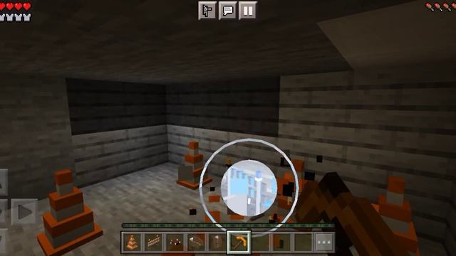 что находится 3:00 в 2 двери под парковкой 2 часть в Minecraft pe