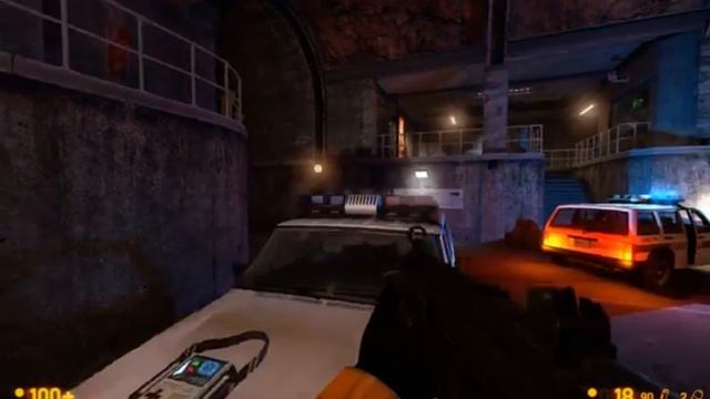 ЗАПУСТИЛ HALF LIFE НА IOS